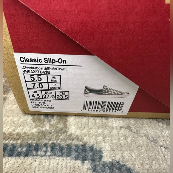 NWT - VANS Unisex Classic Checkerboard slip-on - Shale/True White (discontinued) - Picture 5 of 5